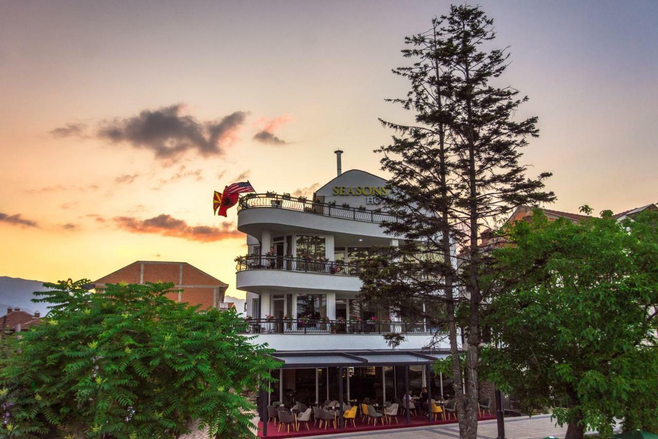 Seasons Hotel Struga Bagian luar foto
