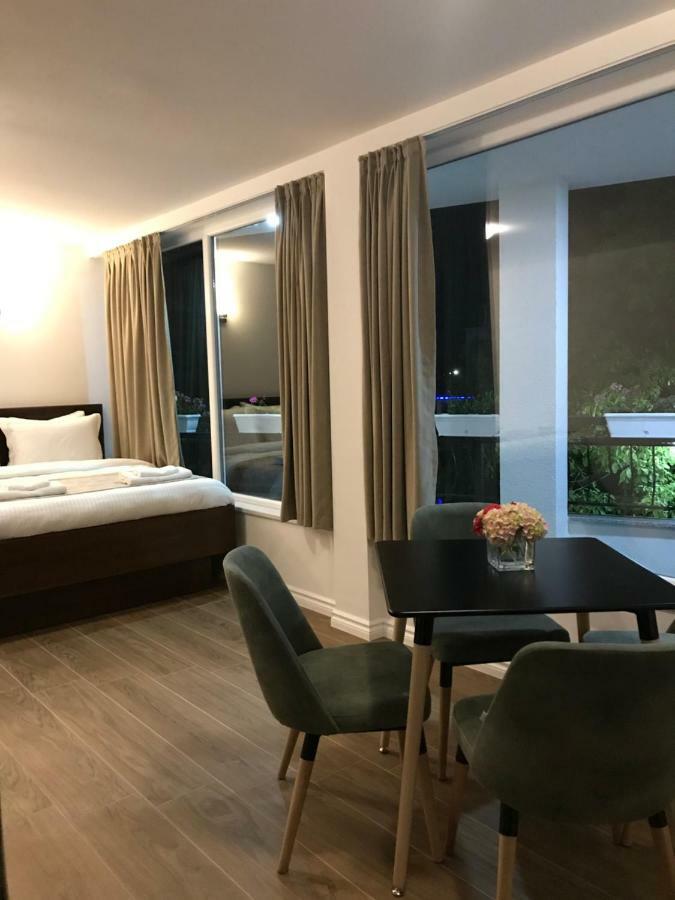 Seasons Hotel Struga Bagian luar foto